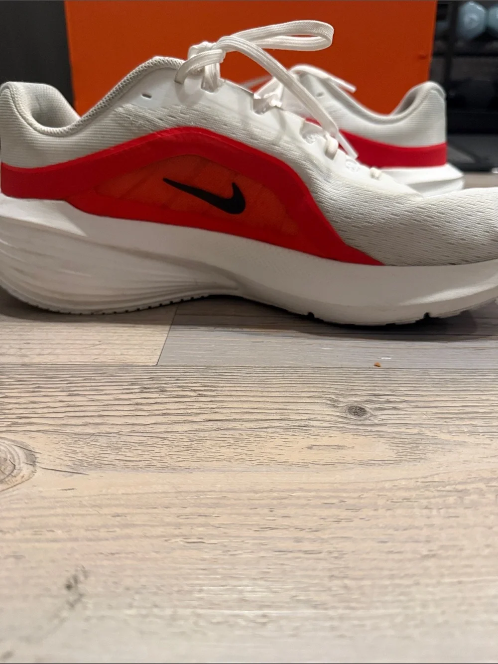 MENS NIKE DOWNSHIFTER SNEAKER